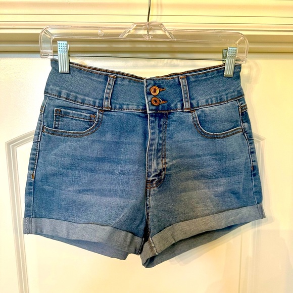 Forever 21 Pants - Forever 21 - Adorable Double Button Denim Shorts! Brand new condition!